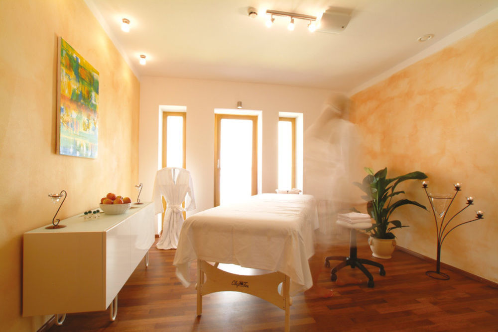 Hotel Badhaus Zell am See Bagian luar foto