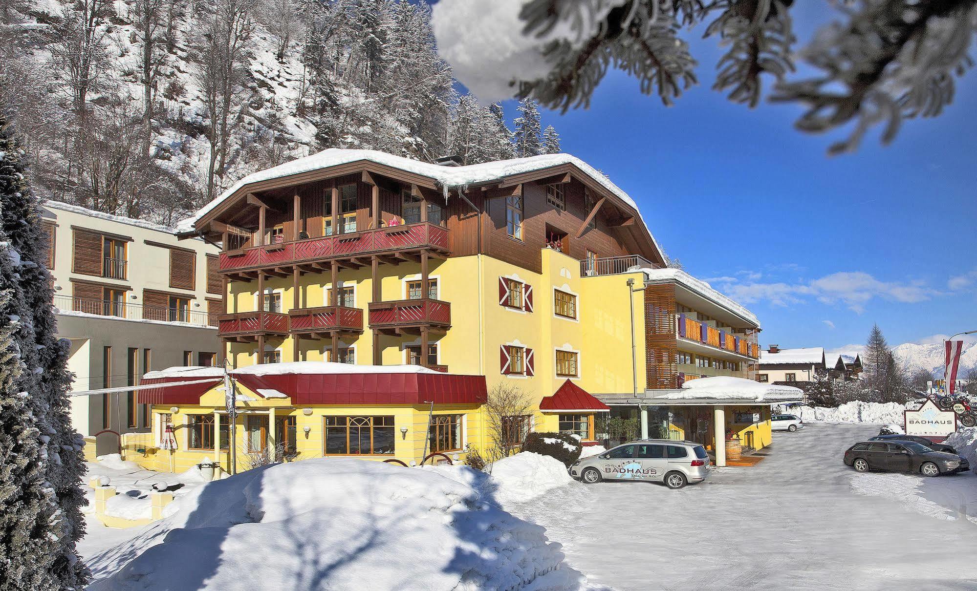 Hotel Badhaus Zell am See Bagian luar foto