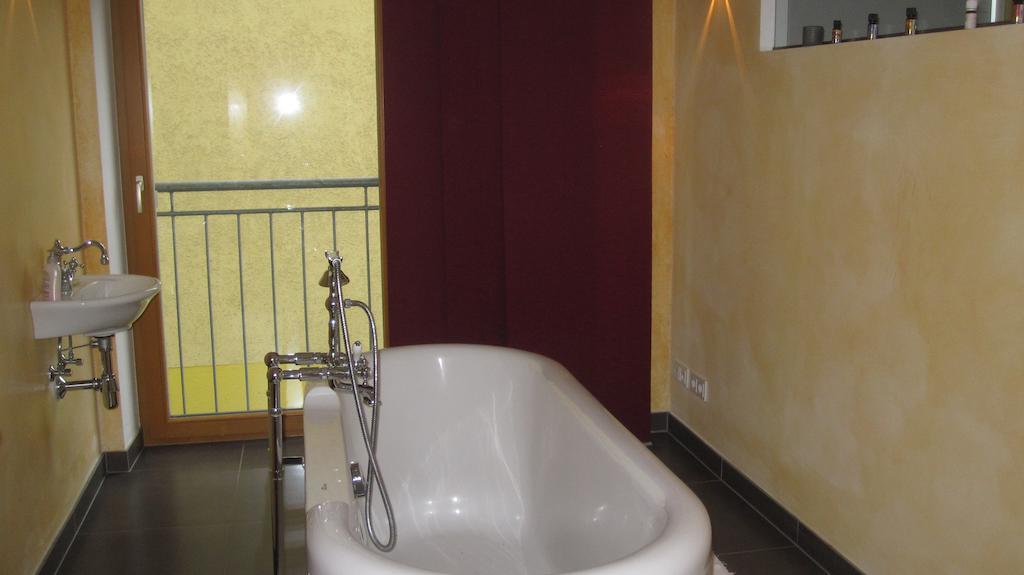 Hotel Badhaus Zell am See Bagian luar foto