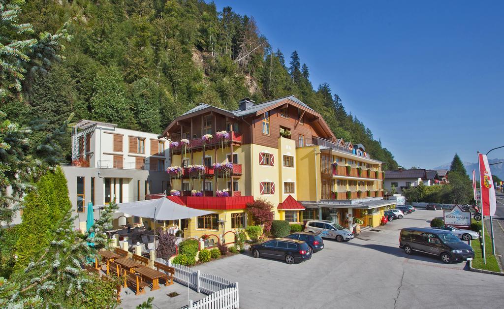 Hotel Badhaus Zell am See Bagian luar foto
